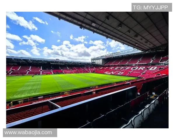 全球足球明星璀璨星空汇聚盛典展现足球魅力与激情的完美结合